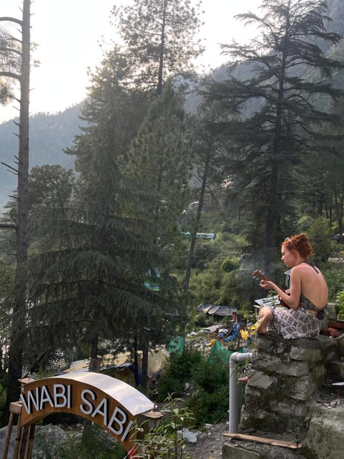 Wabi Sabi Riverside Hostel Kasol Esterno foto