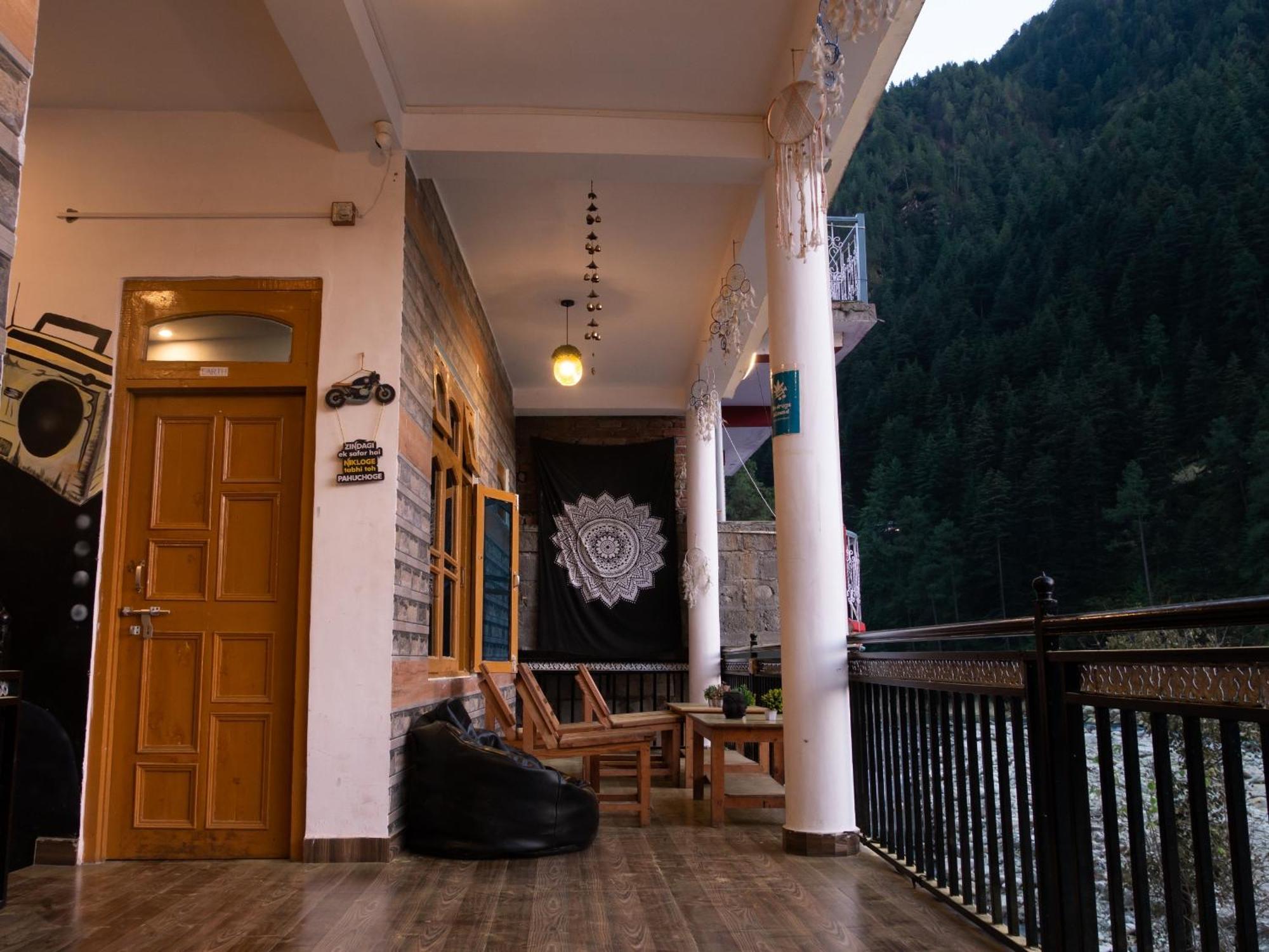 Wabi Sabi Riverside Hostel Kasol Esterno foto